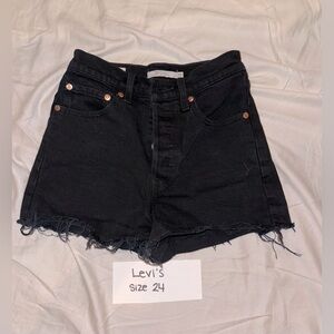 LEVI’S Women’s 501 Shorts, Size 24